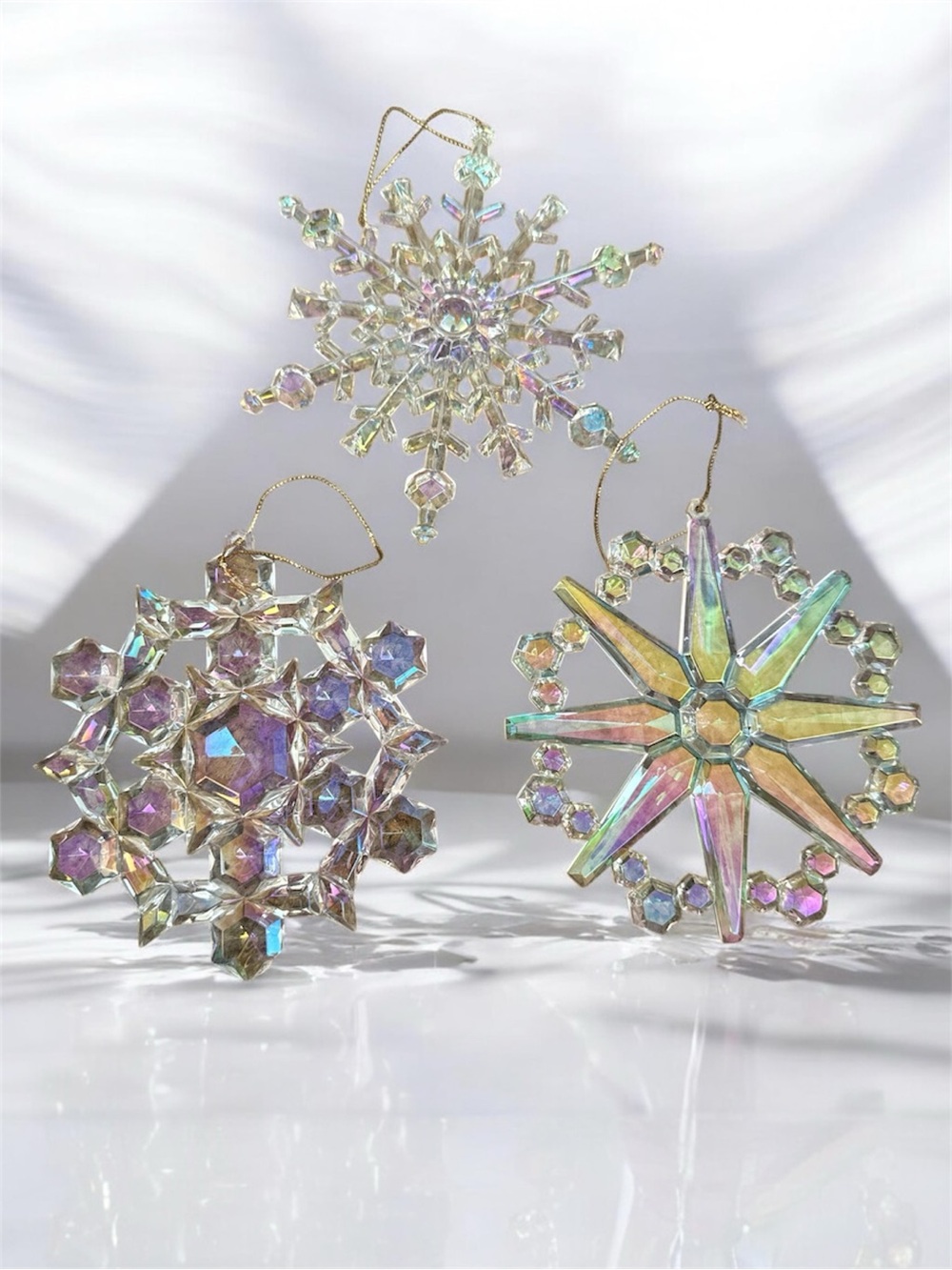 Iridescent Acrylic Snowflake Ornaments – Multicolor Hanging Set of 3